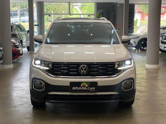 VOLKSWAGEN T-CROSS 1.4 250 TSI TOTAL FLEX HIGHLINE AUTOMÁTICO VOLKSWAGEN T-CROSS 1.4 250 TSI TOTAL FLEX HIGHLINE AUTOMÁTICO